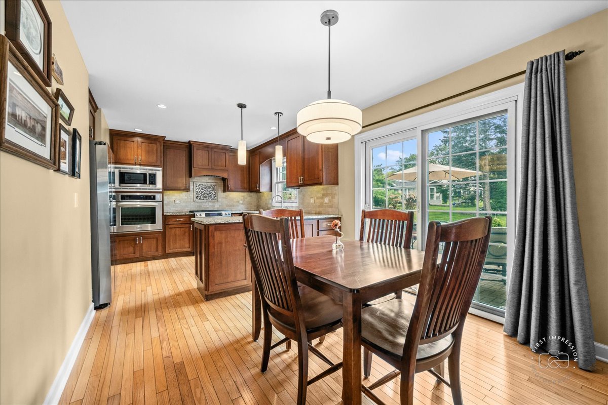 1432 Calcutta Lane, Naperville, IL 60563