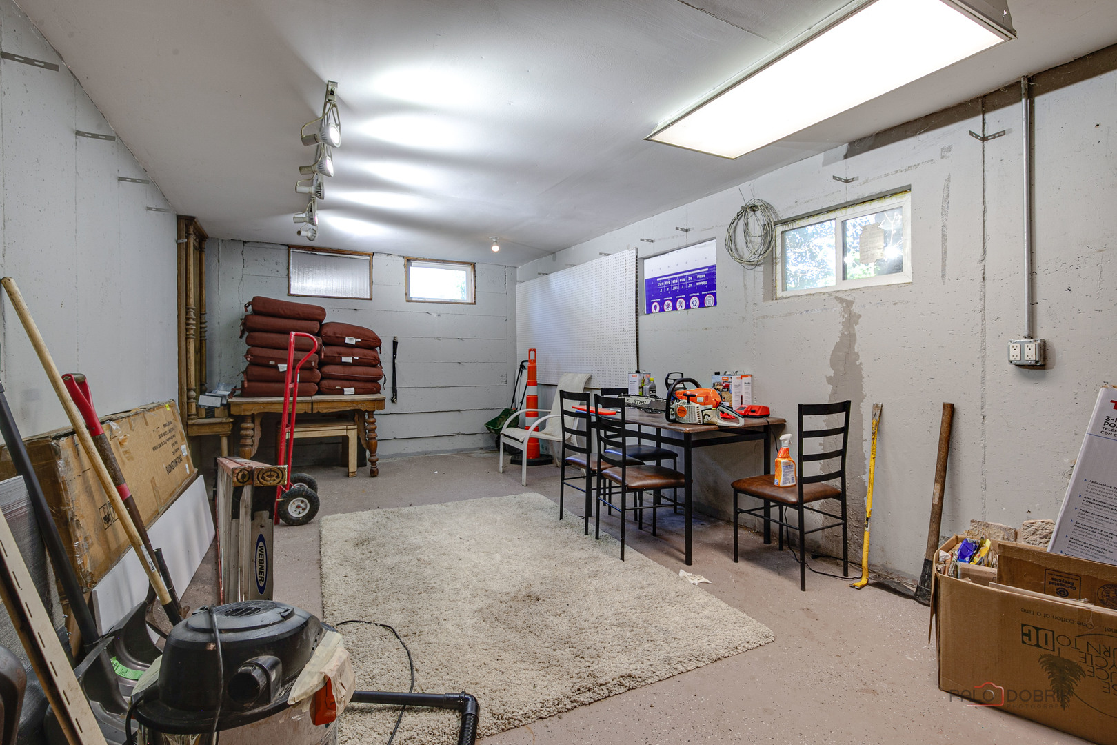 1245 N Midlothian Road, Mundelein, IL 60060