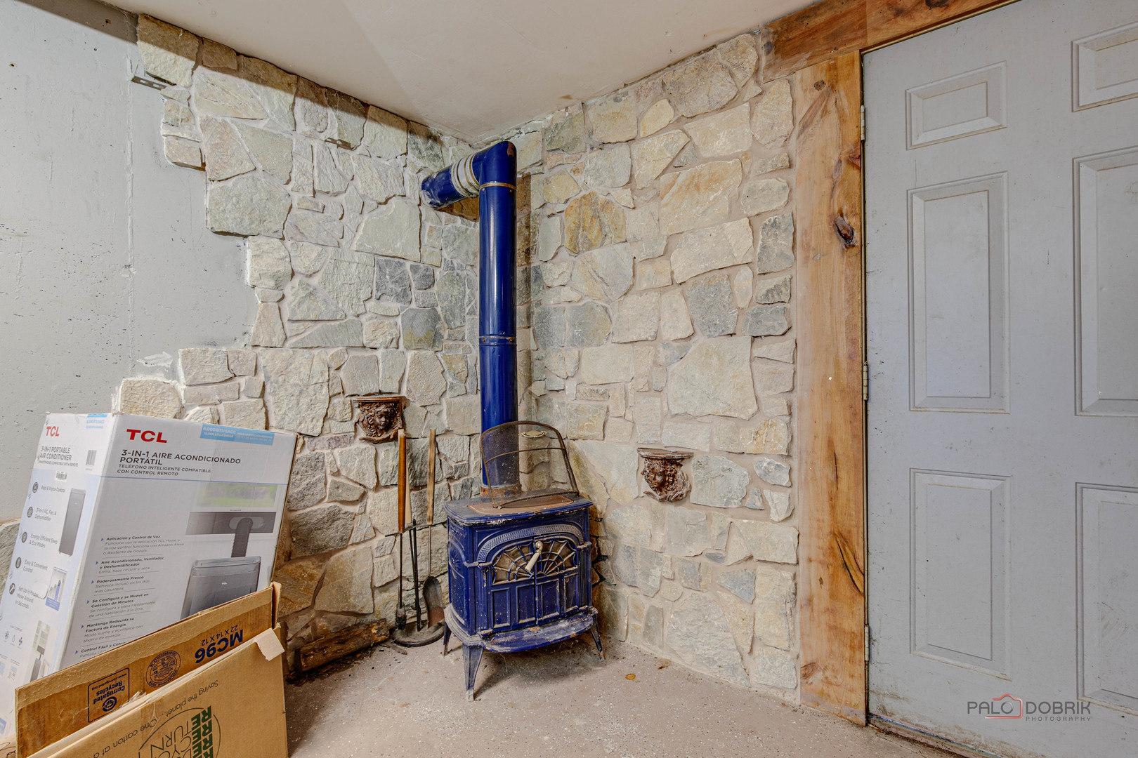 1245 N Midlothian Road, Mundelein, IL 60060