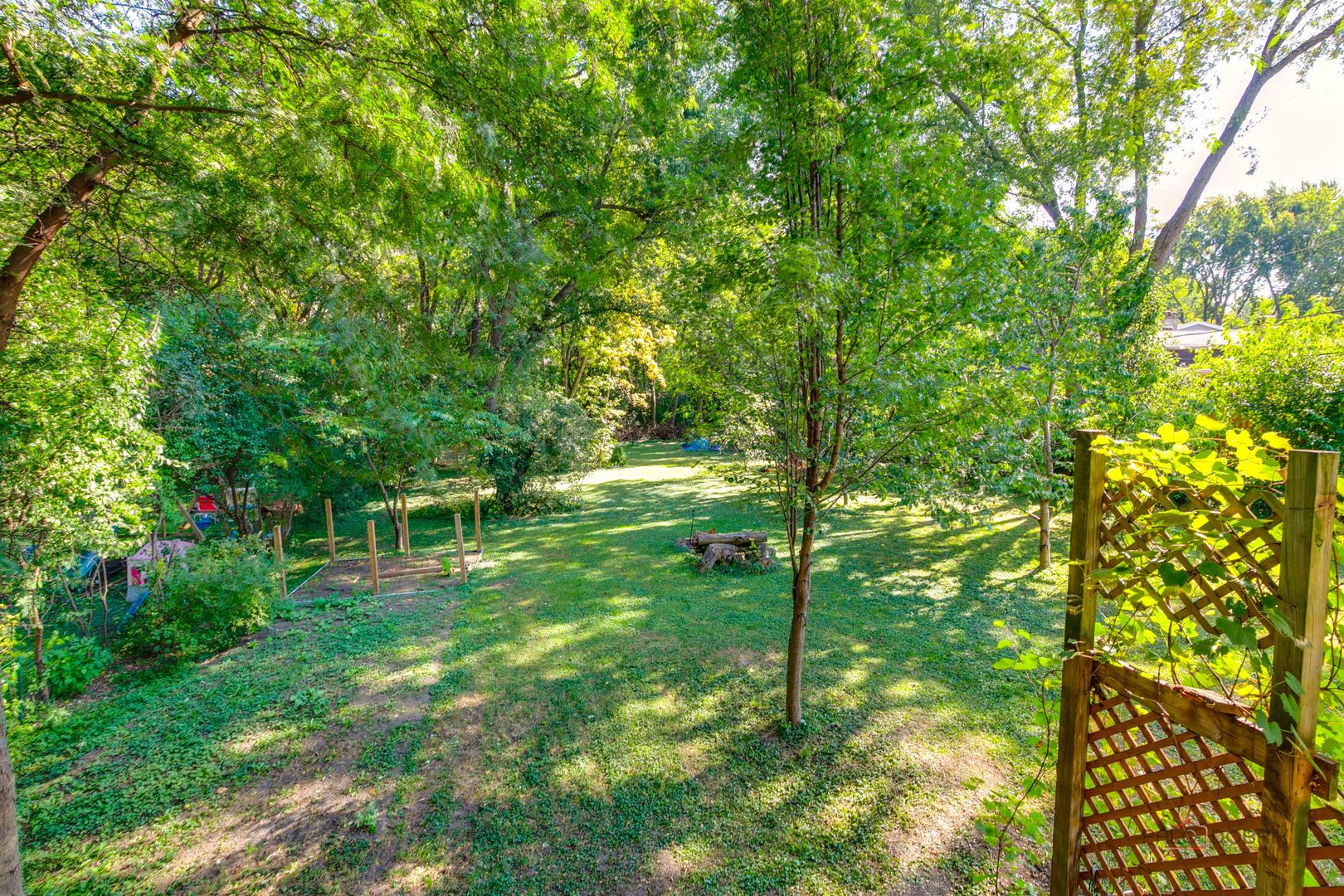 1245 N Midlothian Road, Mundelein, IL 60060