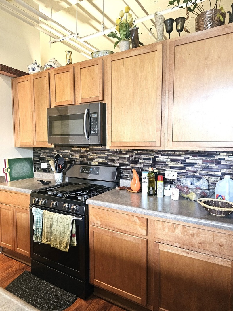 2323 W Pershing Road #140, Chicago, IL 60609