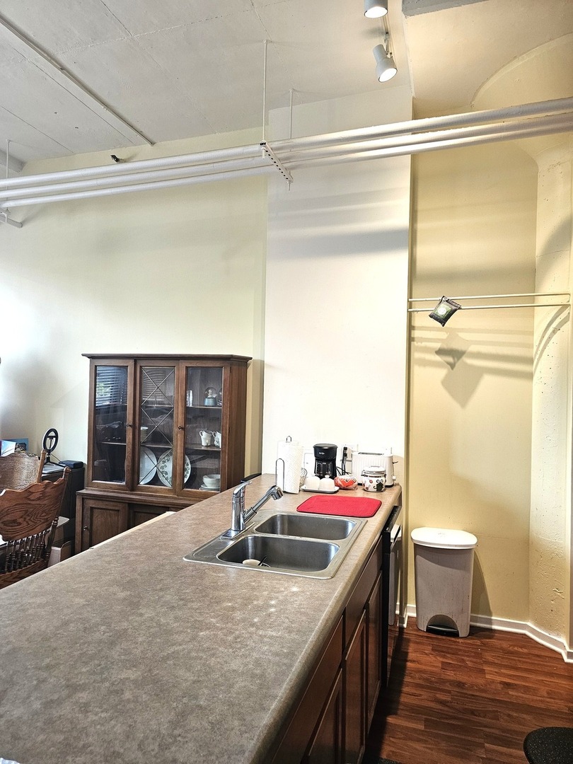 2323 W Pershing Road #140, Chicago, IL 60609