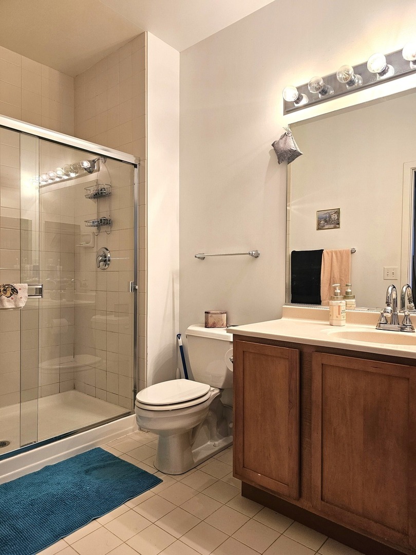 2323 W Pershing Road #140, Chicago, IL 60609