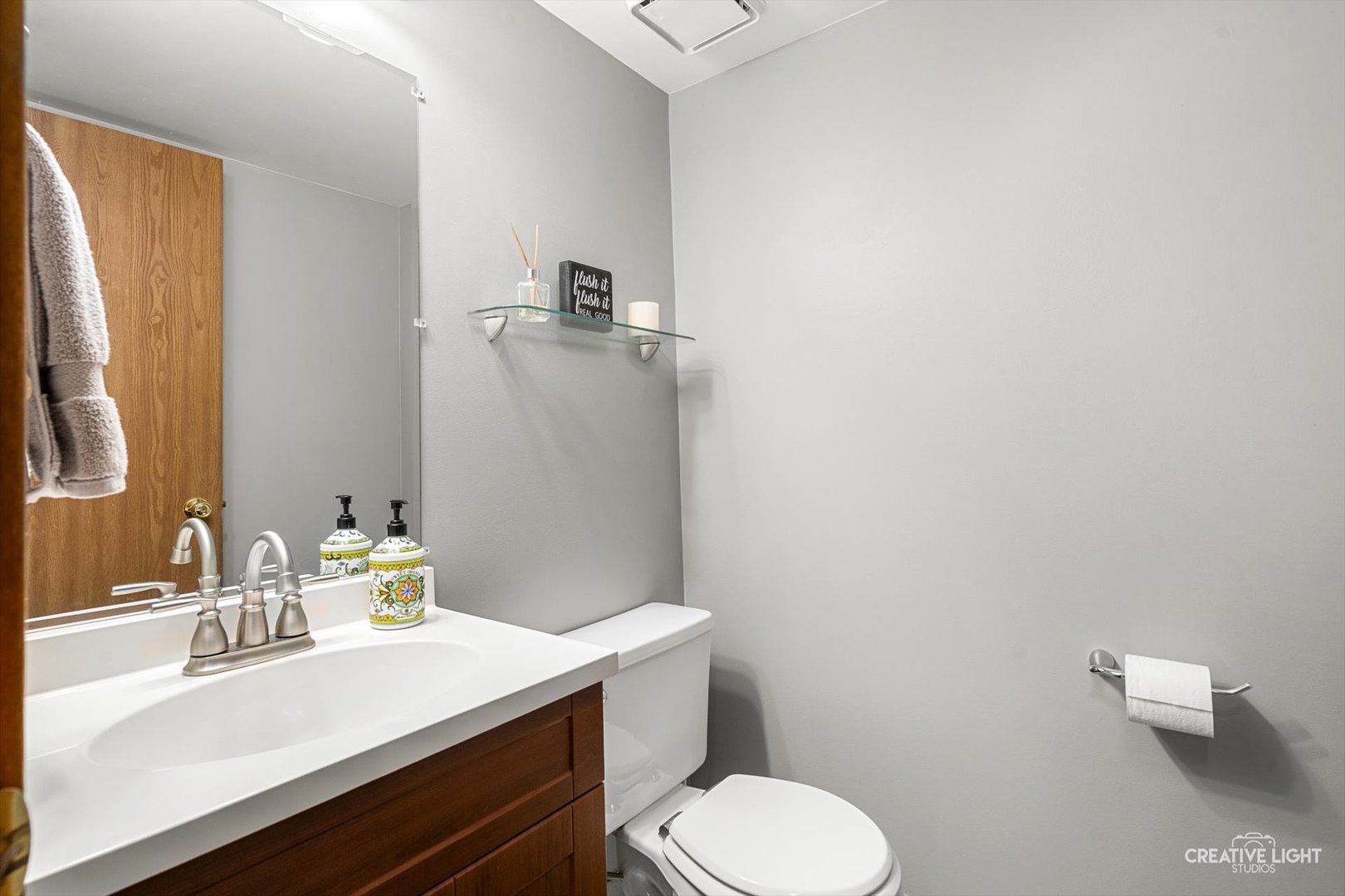 3506 Willowview Court, Aurora, IL 60504