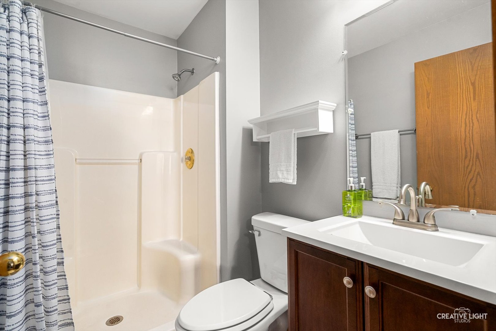 3506 Willowview Court, Aurora, IL 60504