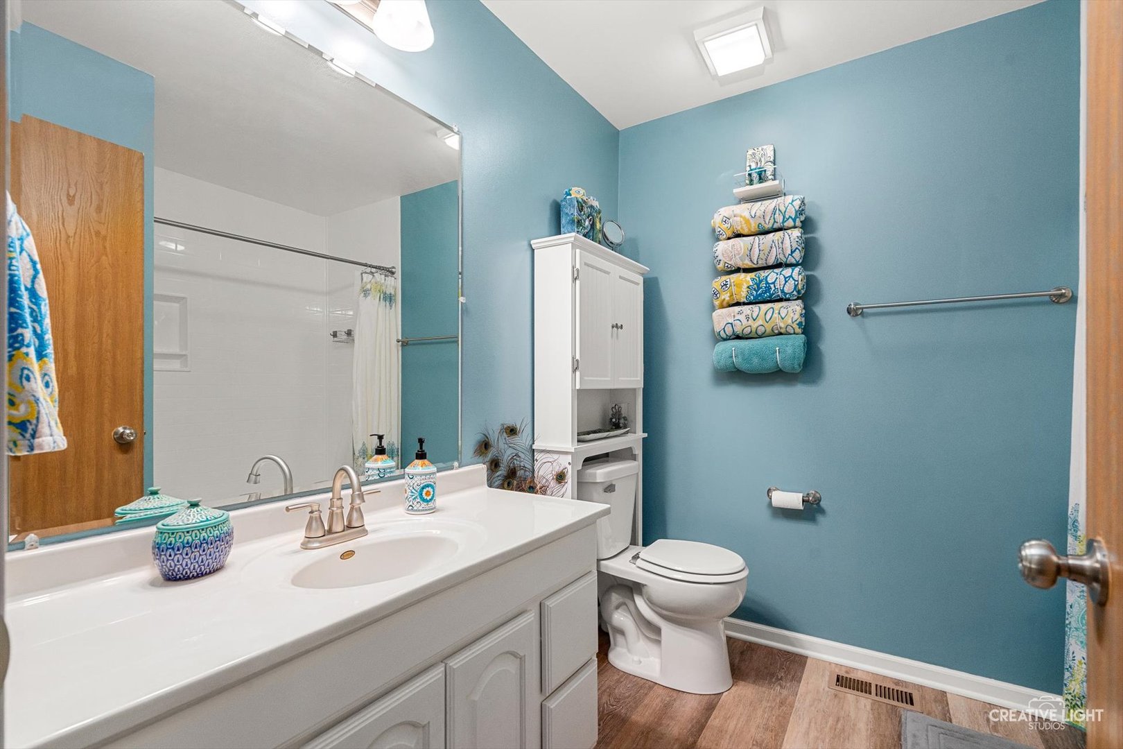 3506 Willowview Court, Aurora, IL 60504