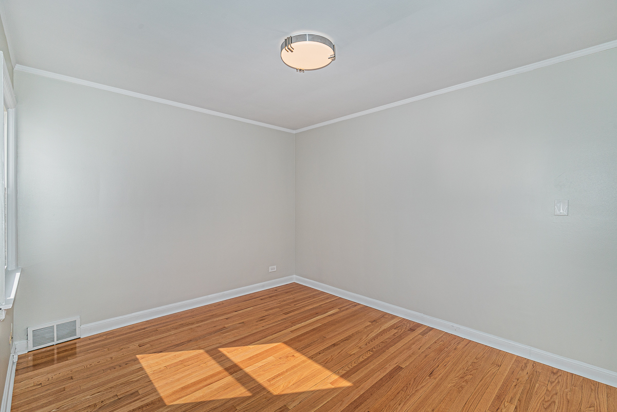 4207 Main Street #1, Skokie, IL 60076