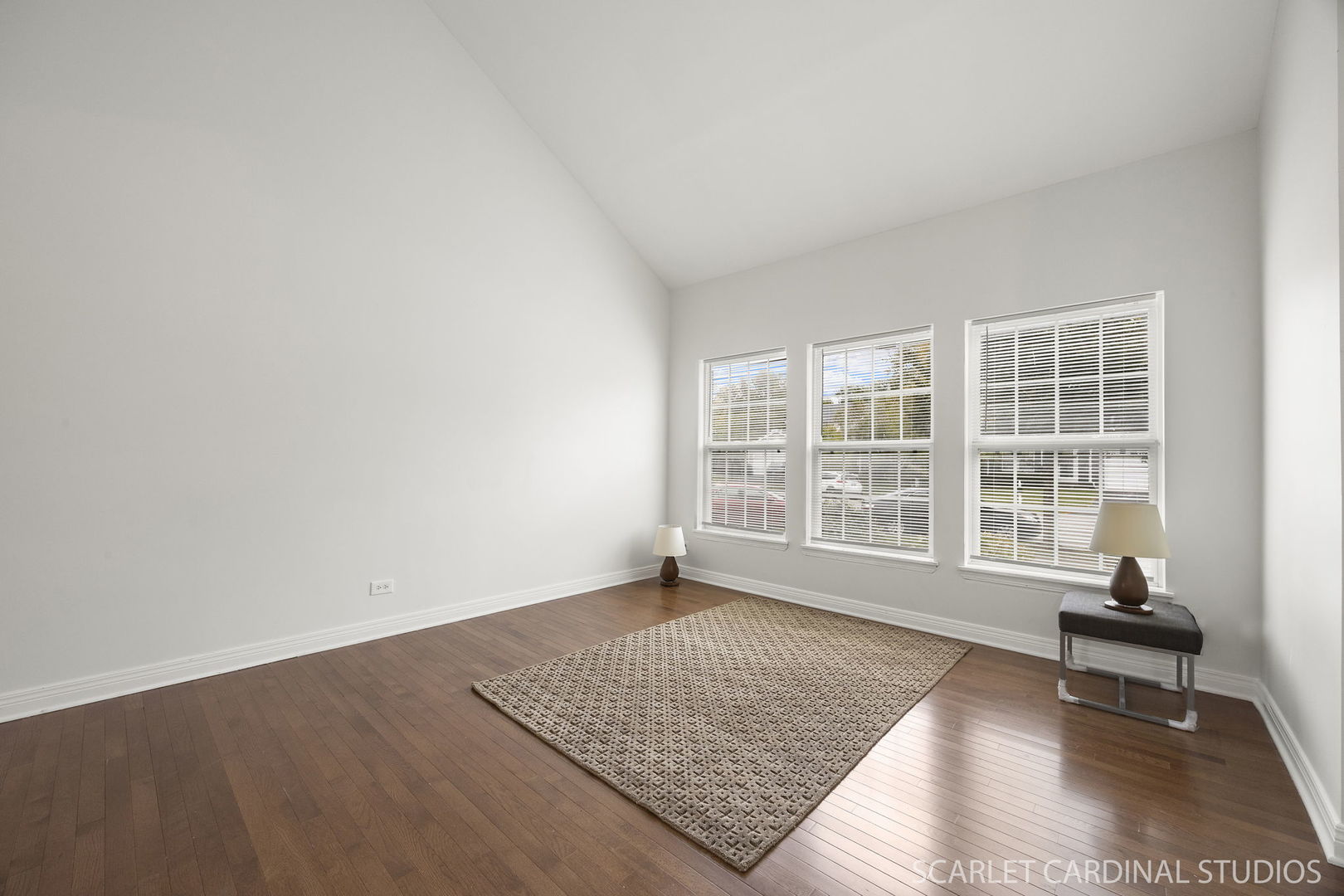 2235 Cheshire Drive, Aurora, IL 60502