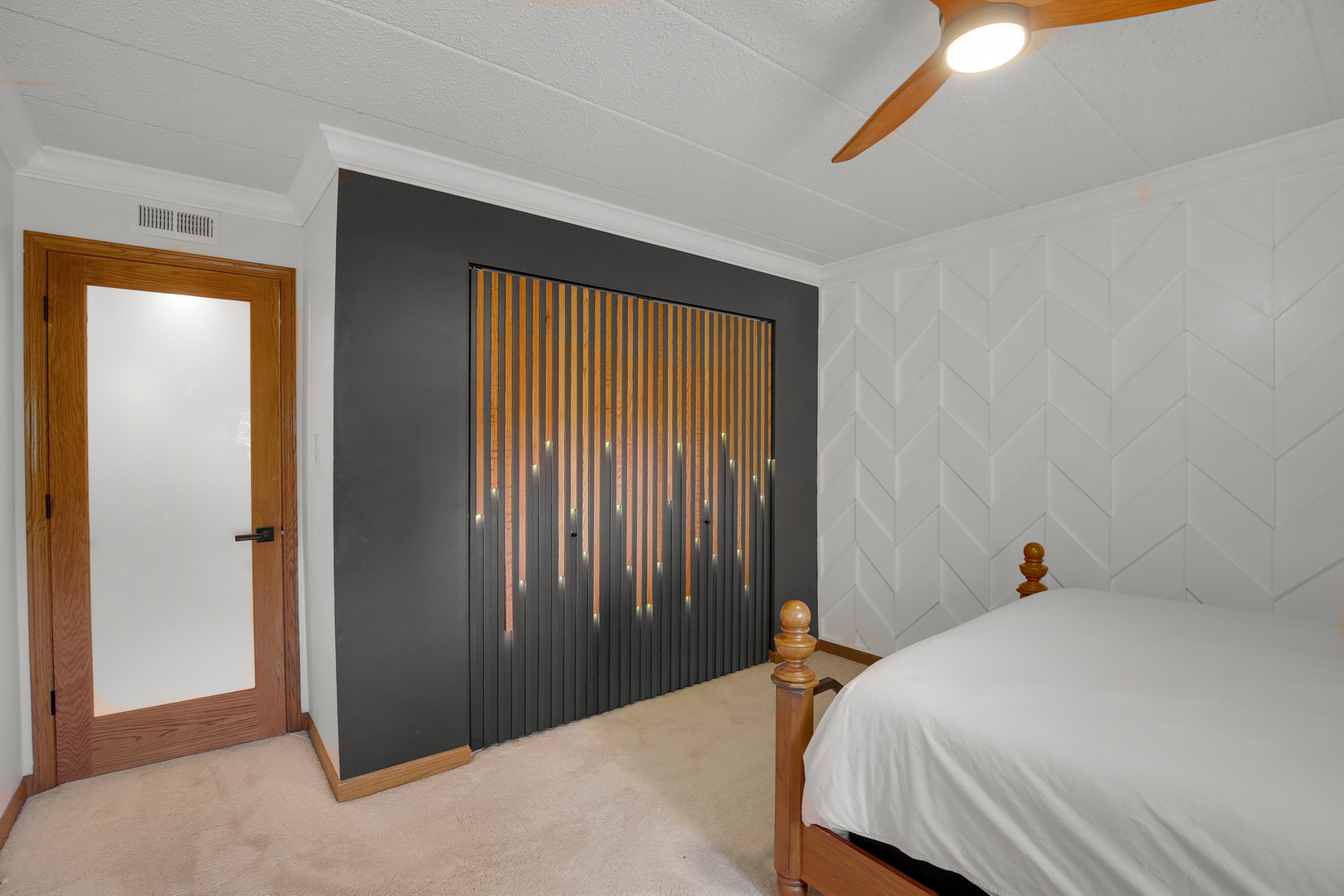 10845 S 84th Avenue #2B, Palos Hills, IL 60465