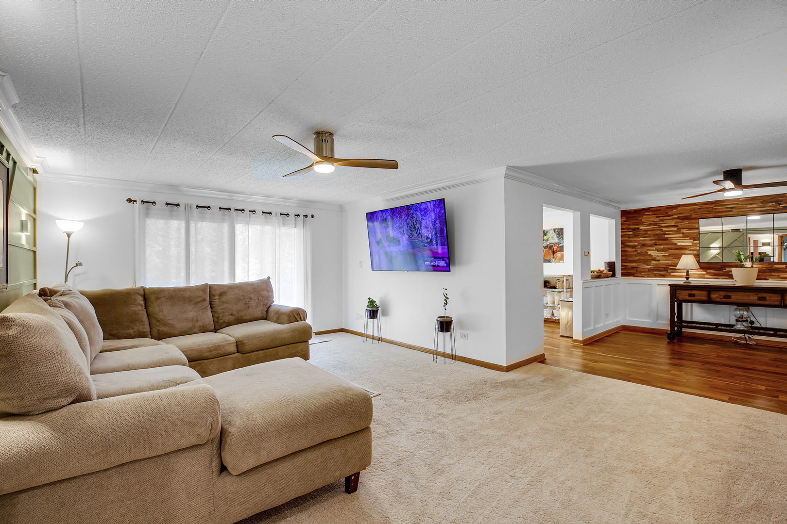 10845 S 84th Avenue #2B, Palos Hills, IL 60465