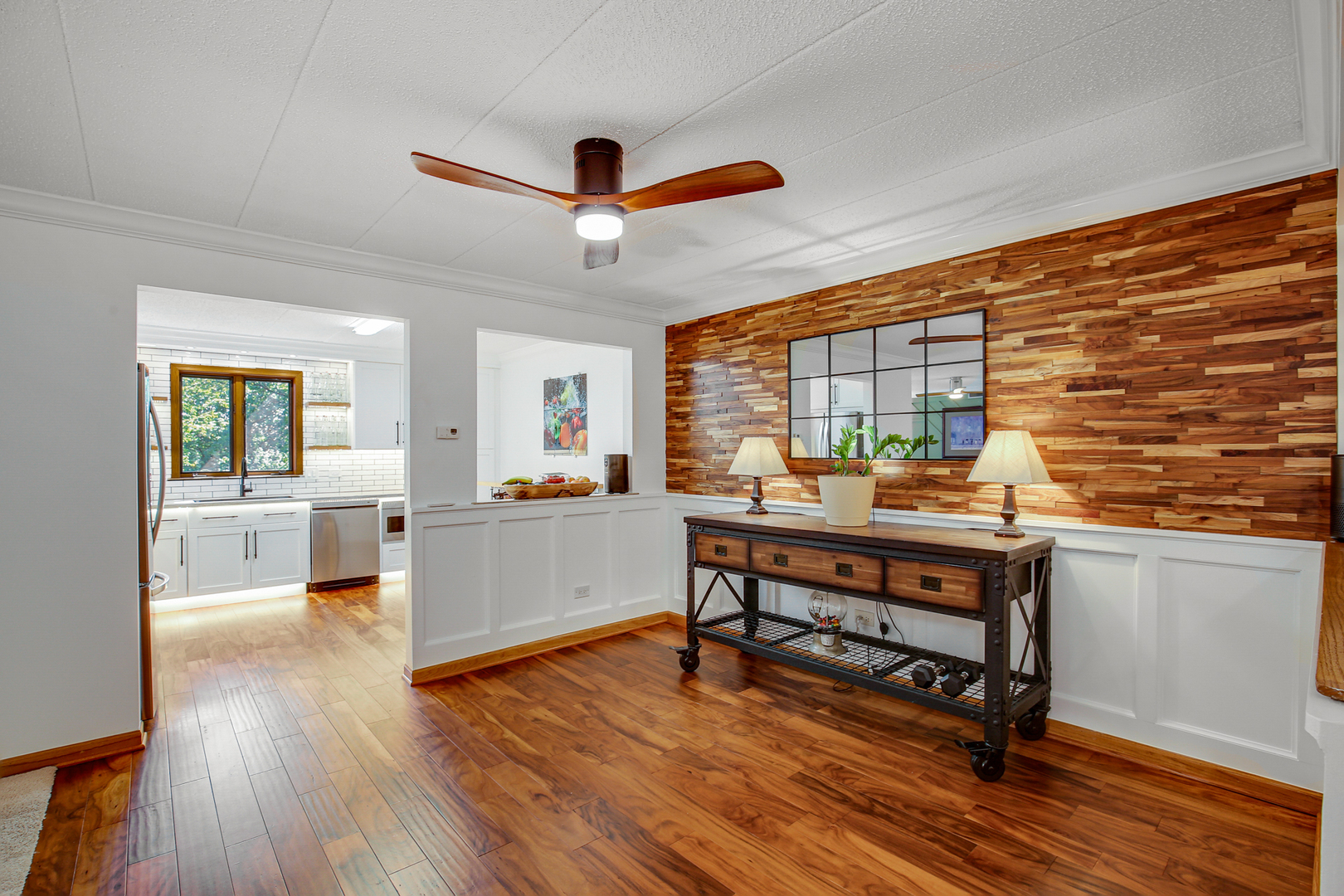 10845 S 84th Avenue #2B, Palos Hills, IL 60465