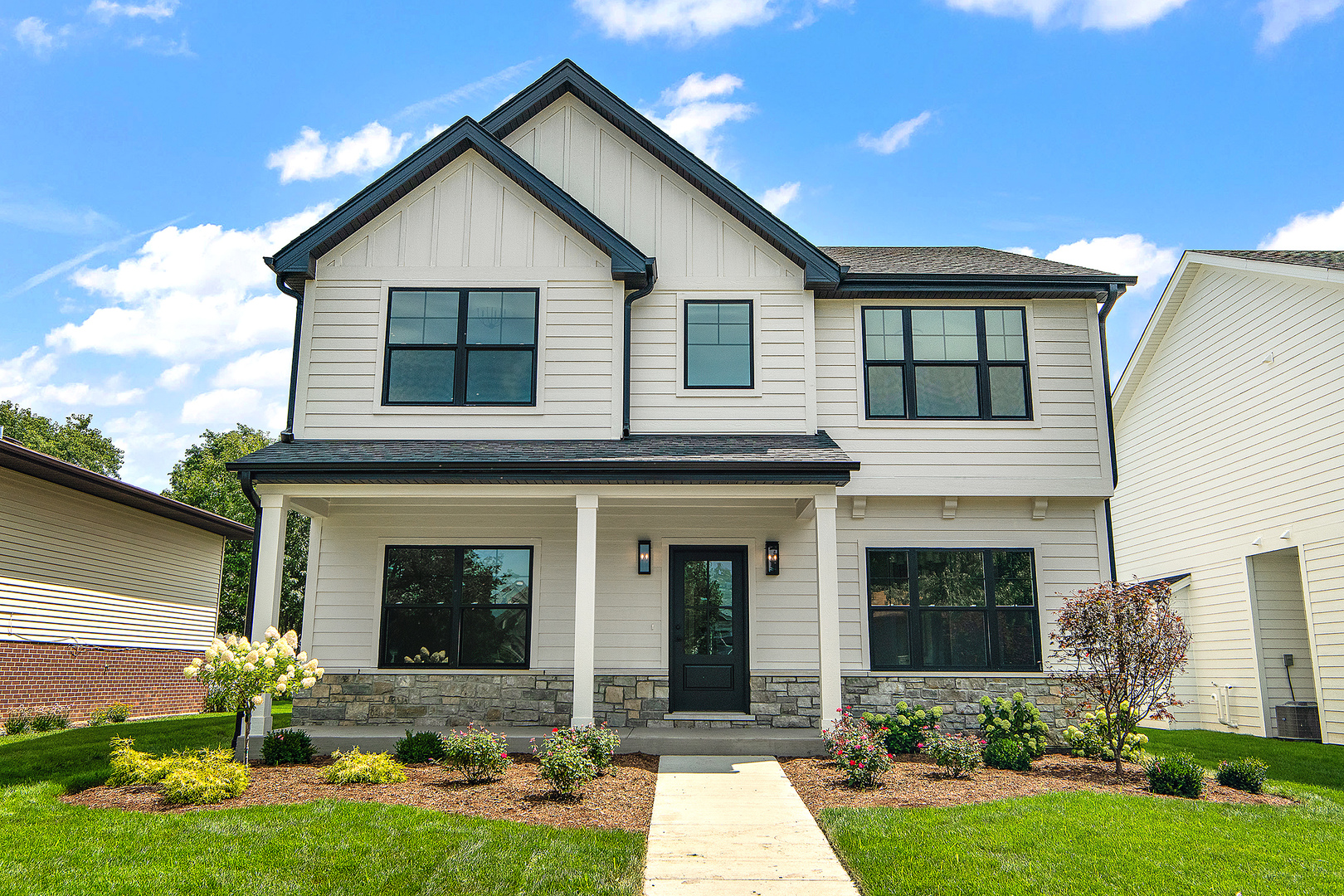 1023 Walter Street, Lemont, IL 60439