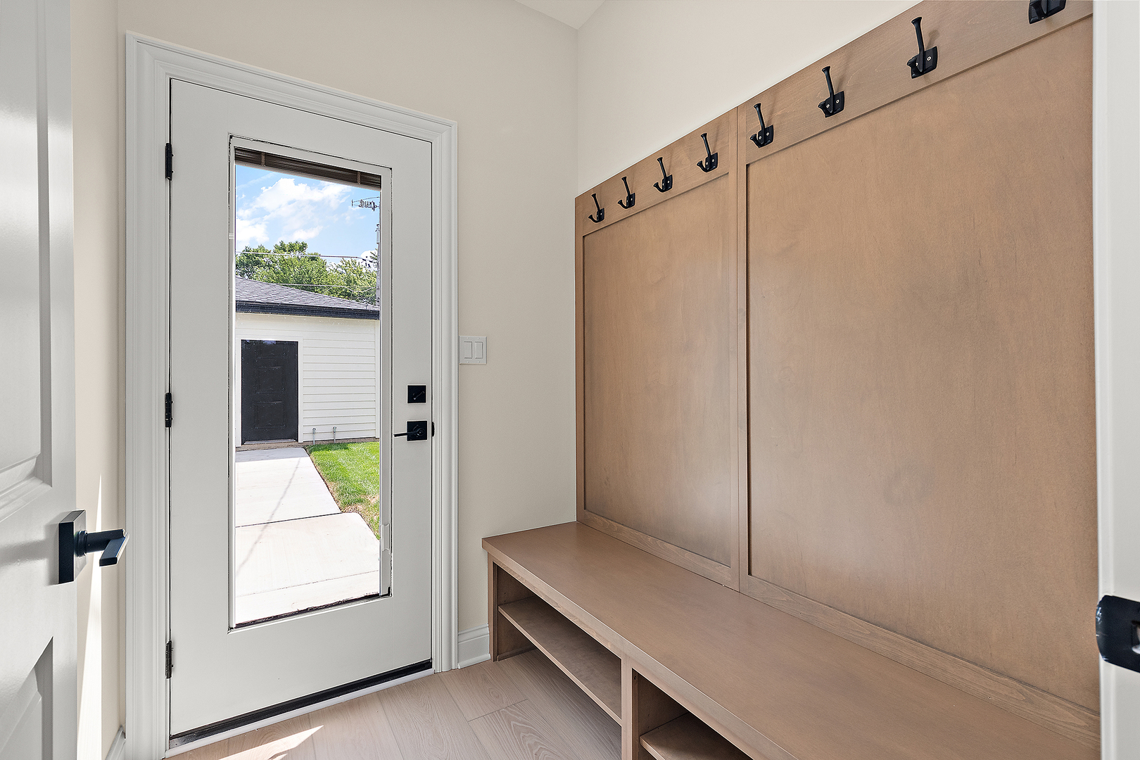 1023 Walter Street, Lemont, IL 60439