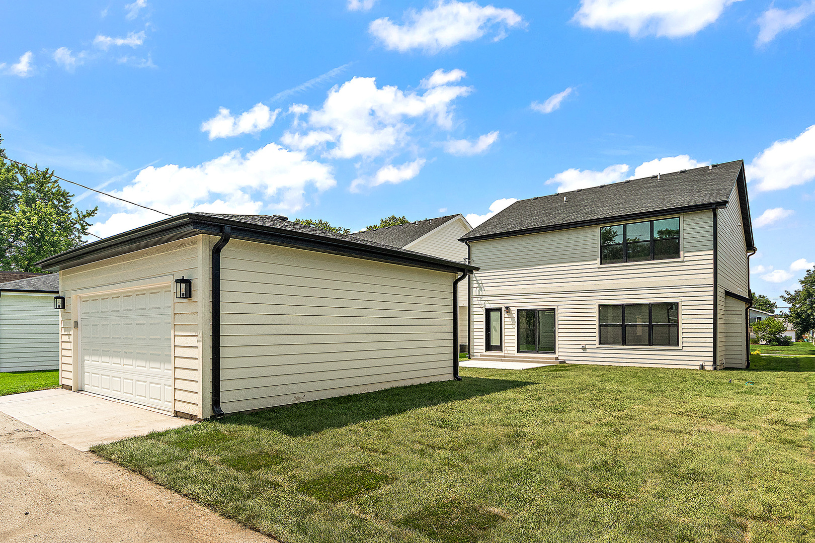 1023 Walter Street, Lemont, IL 60439