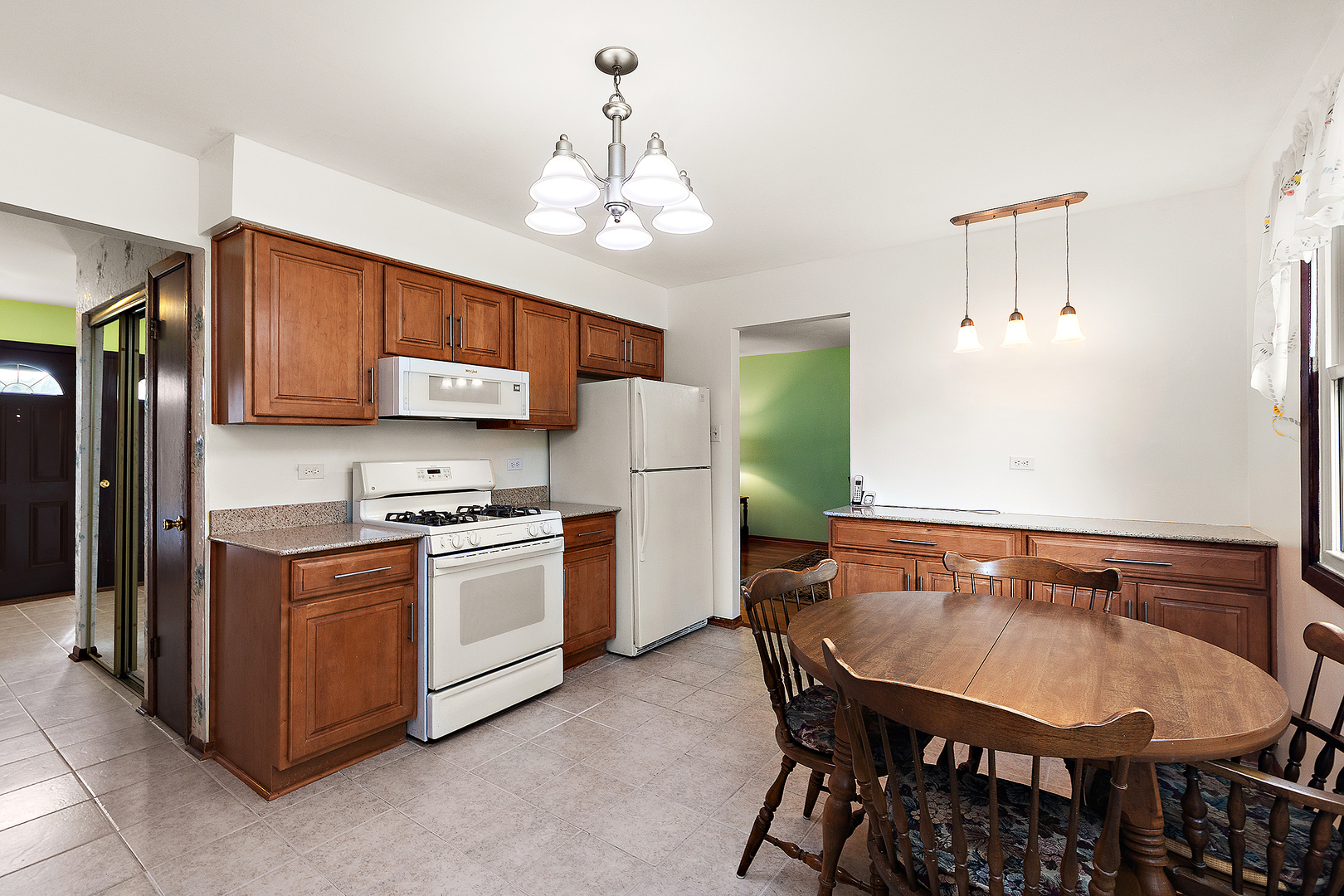 1118 185th Street, Homewood, IL 60430