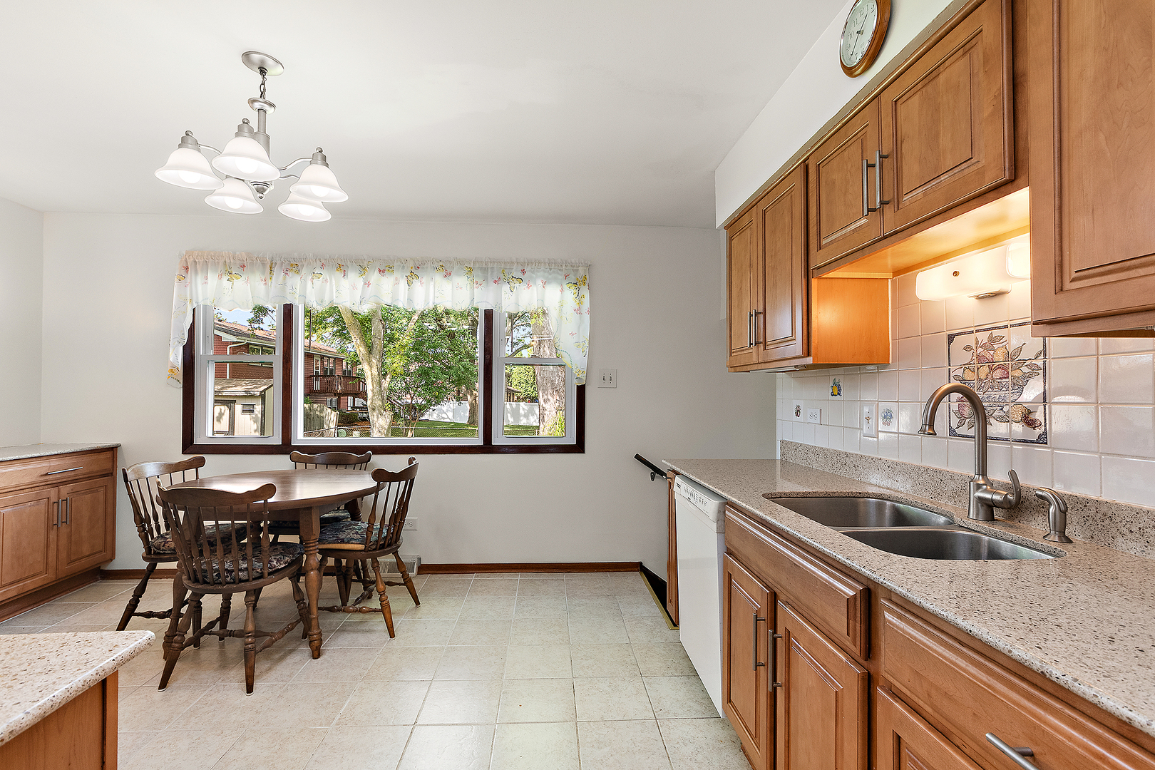 1118 185th Street, Homewood, IL 60430