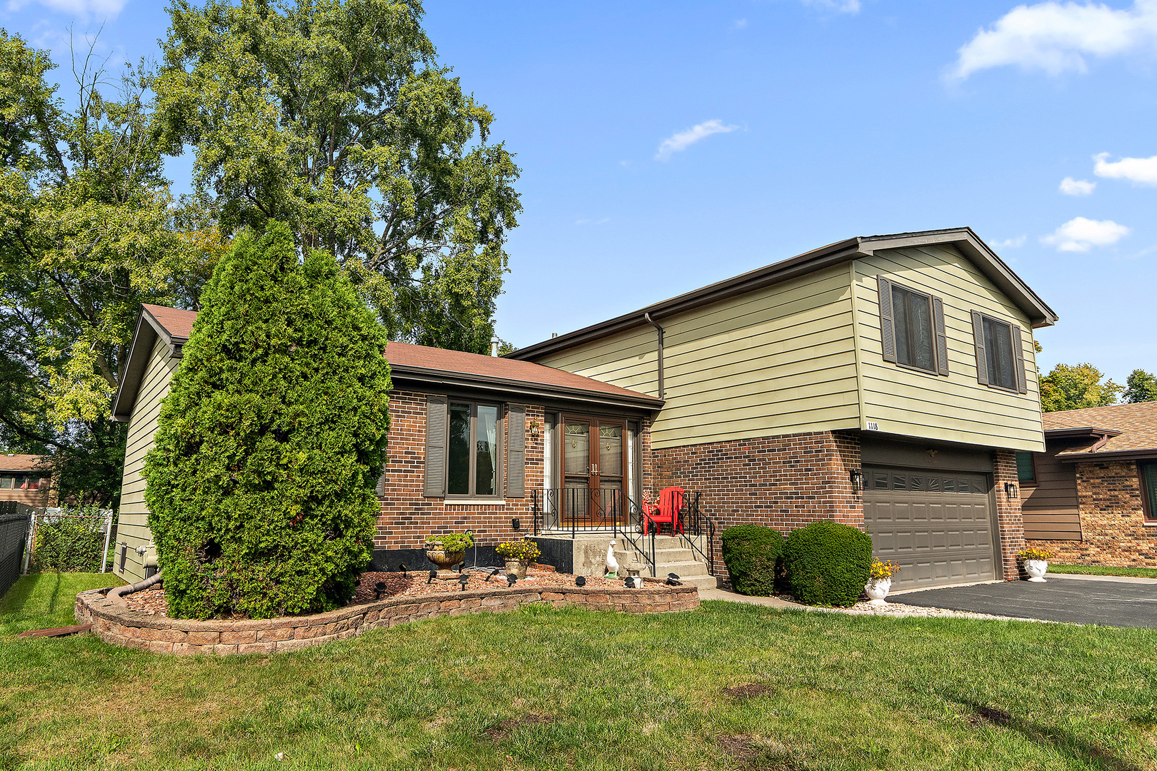 1118 185th Street, Homewood, IL 60430