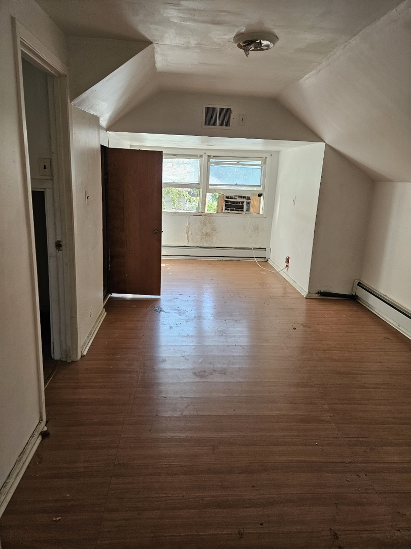 10145 S Lafayette Avenue, Chicago, IL 60628