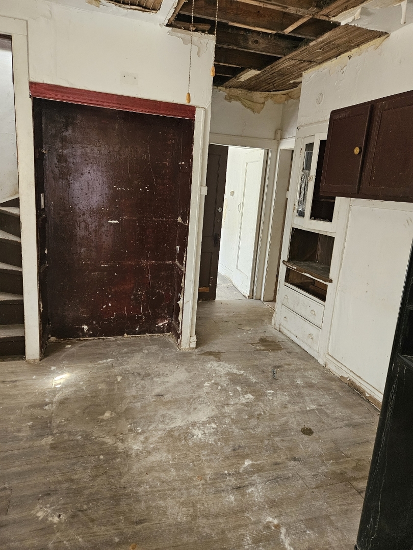 10145 S Lafayette Avenue, Chicago, IL 60628