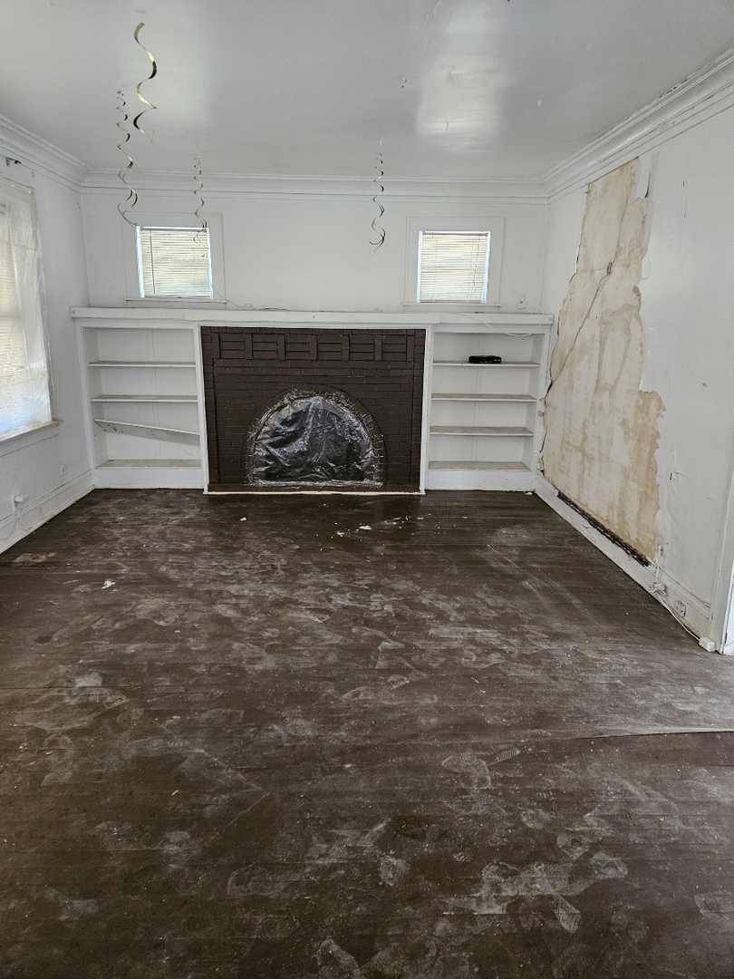 10145 S Lafayette Avenue, Chicago, IL 60628