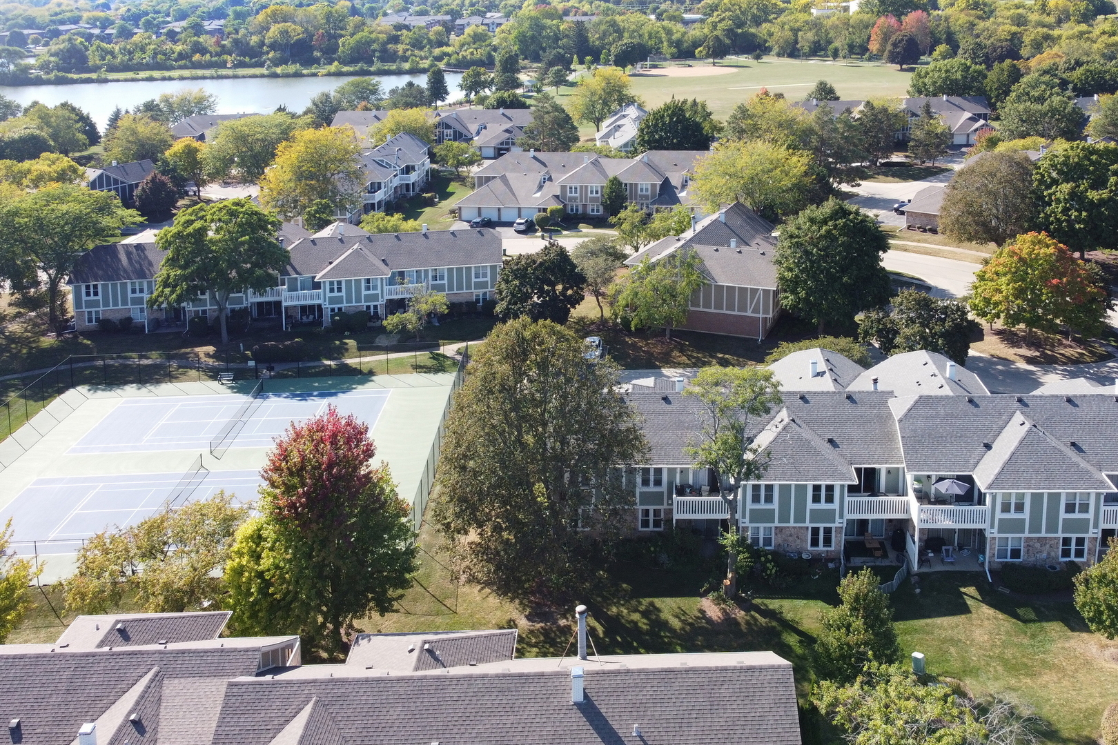 215 Coventry Circle #215, Vernon Hills, IL 60061