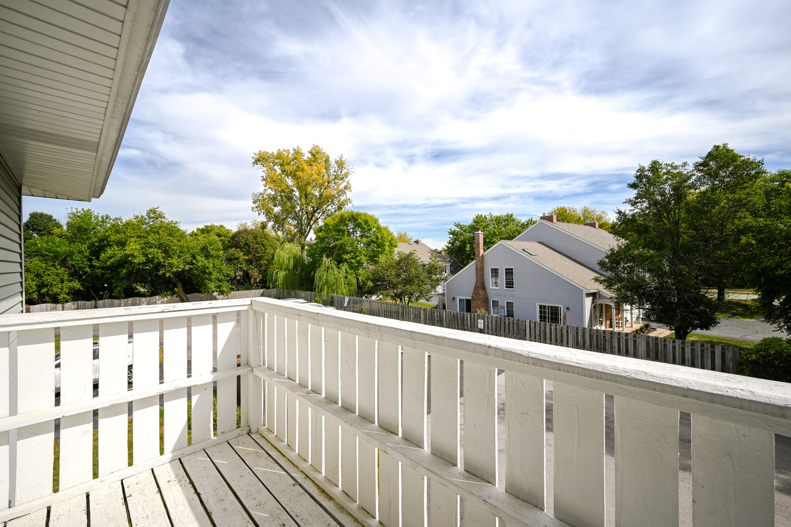 2S723 Winchester Circle #4, Warrenville, IL 60555