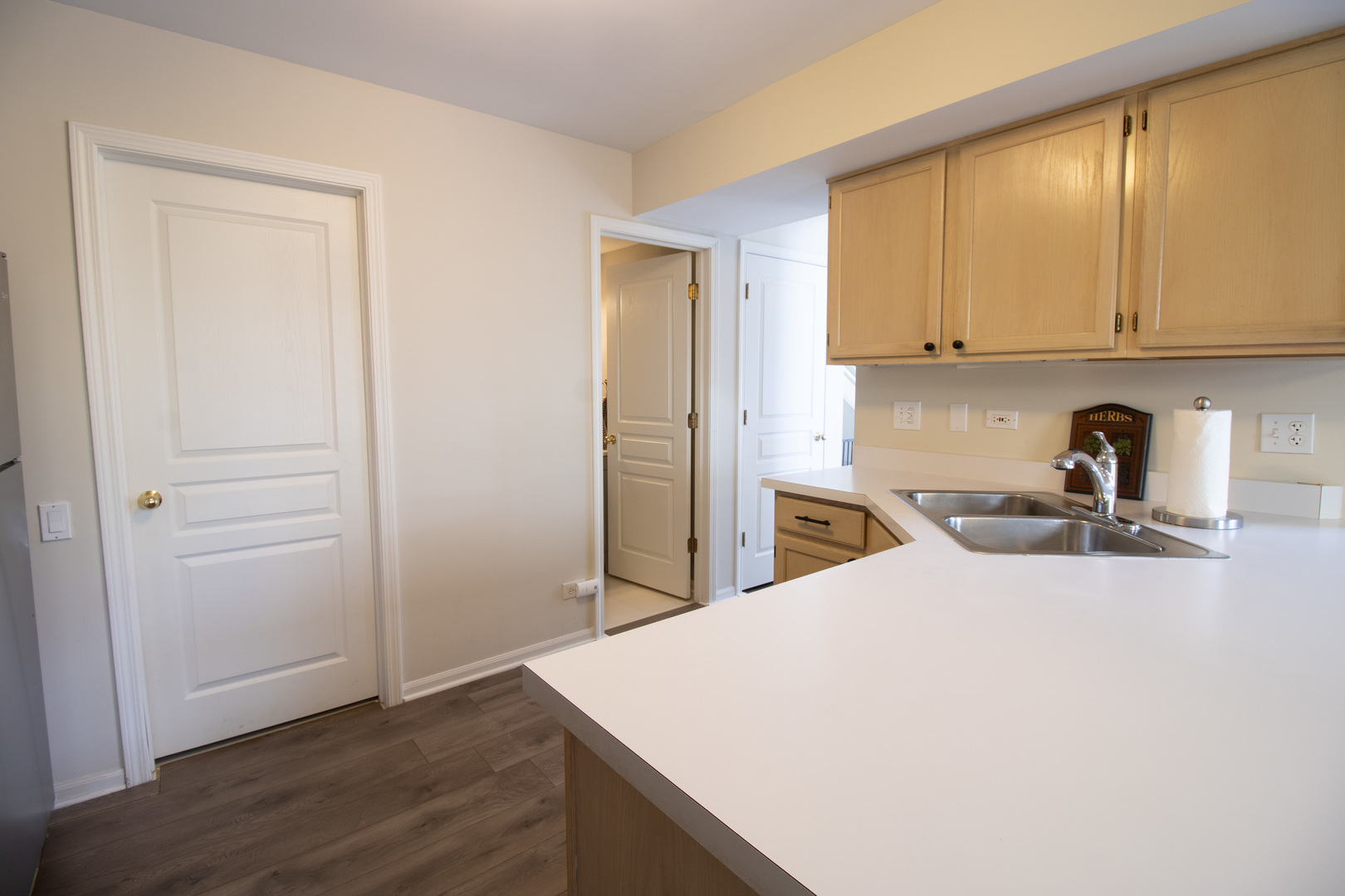 1223 Summersweet Lane, Bartlett, IL 60103