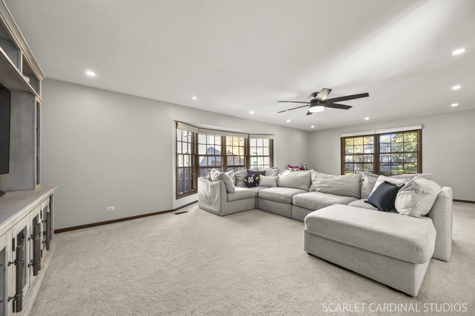 625 Edward Road, Naperville, IL 60540