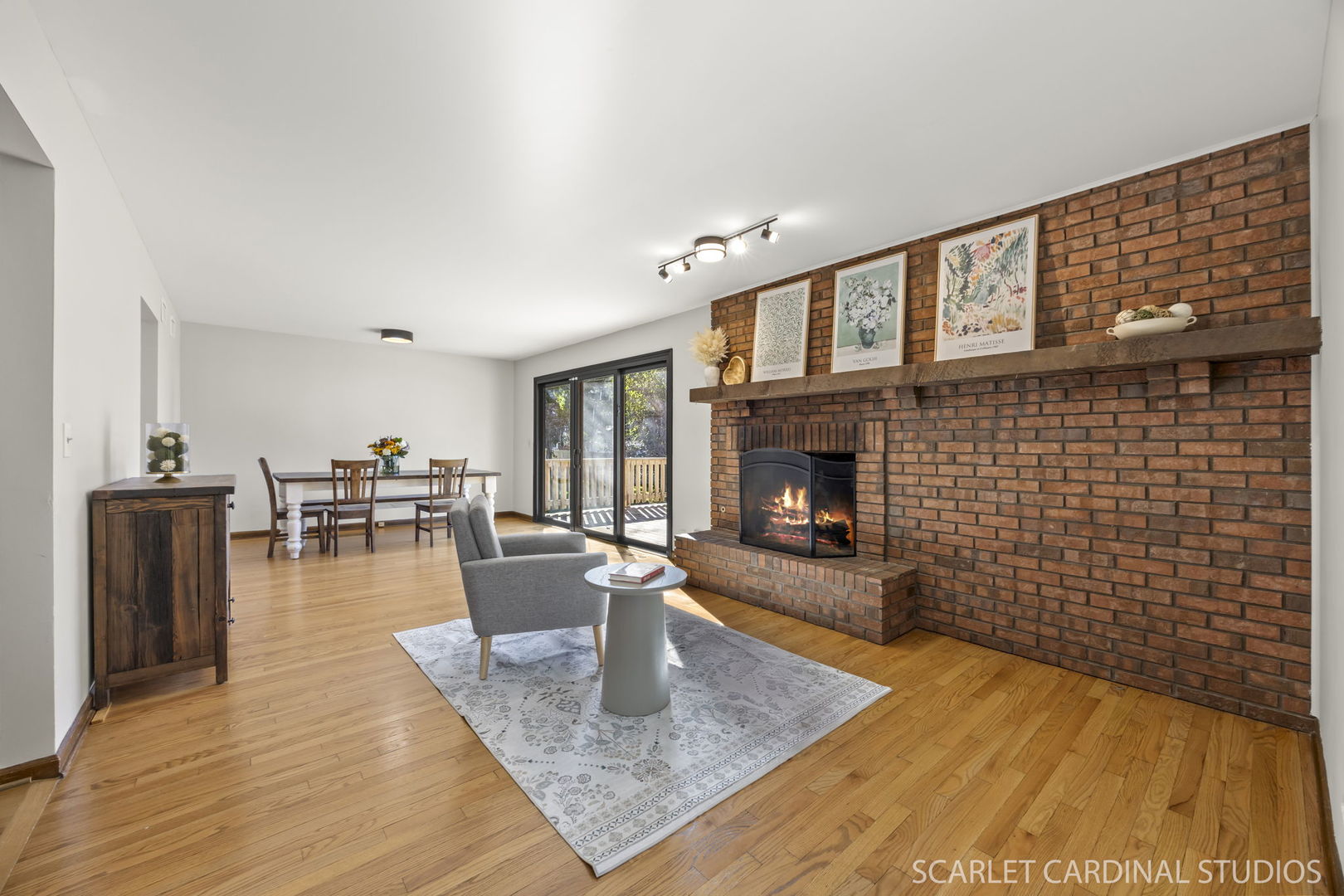 625 Edward Road, Naperville, IL 60540