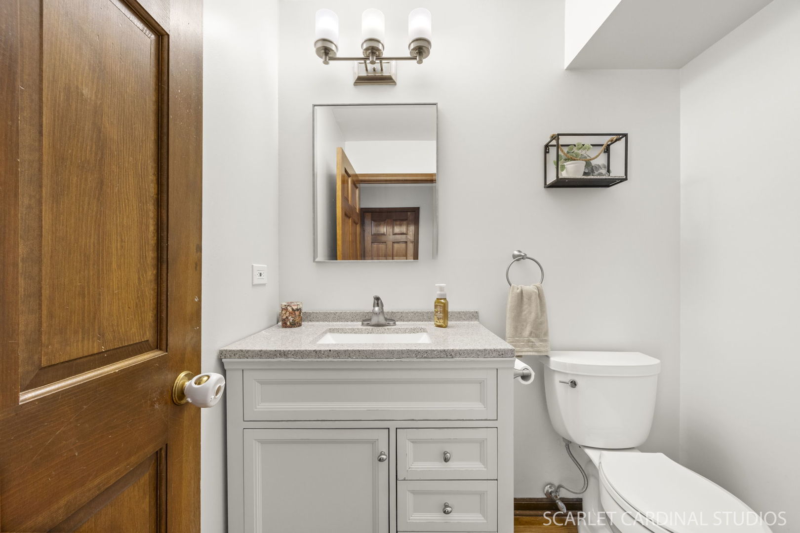 625 Edward Road, Naperville, IL 60540