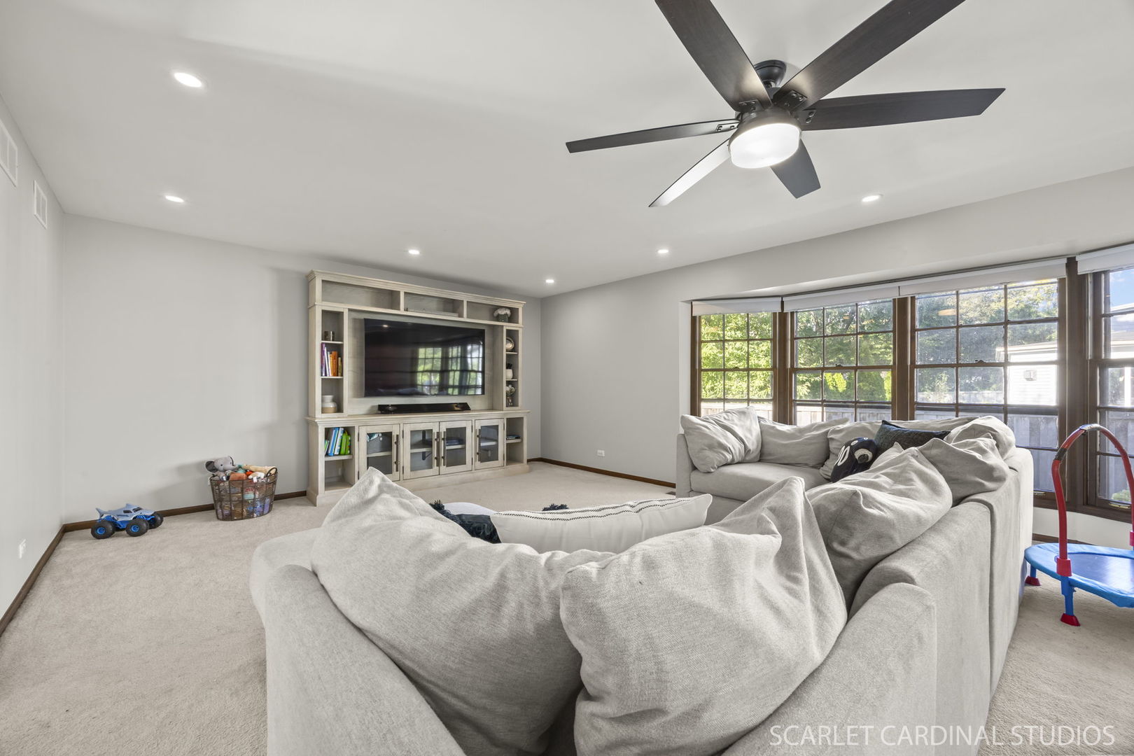 625 Edward Road, Naperville, IL 60540