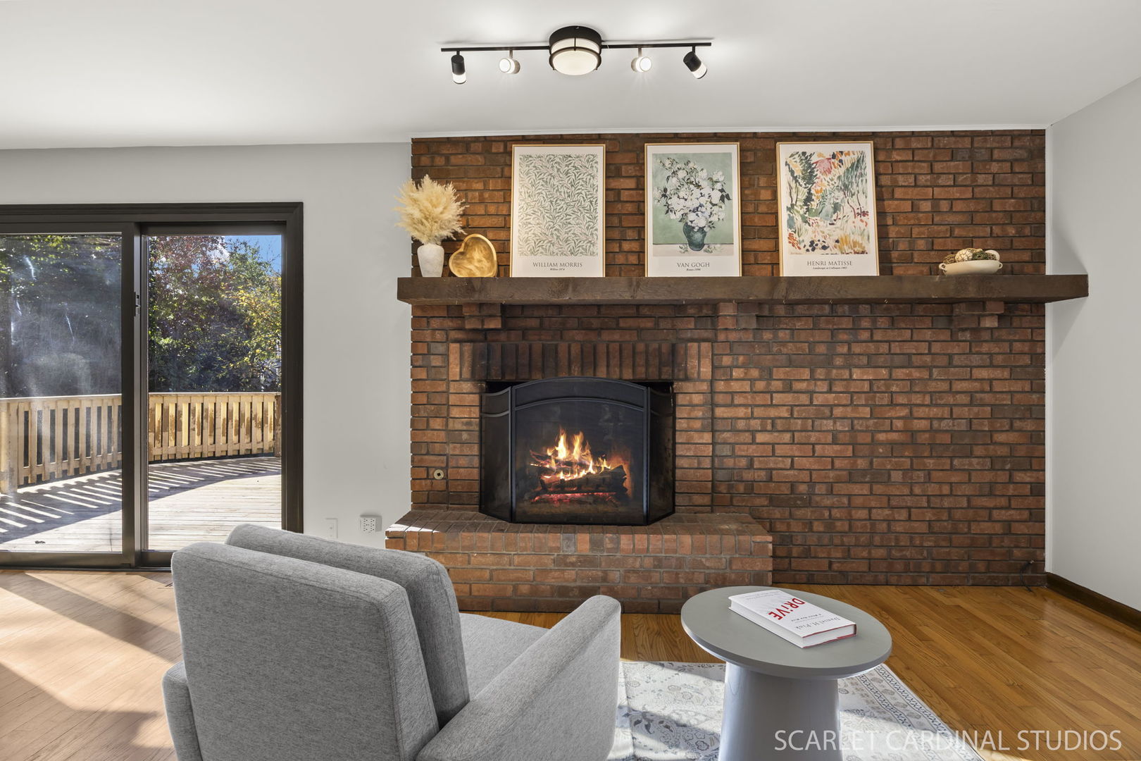 625 Edward Road, Naperville, IL 60540