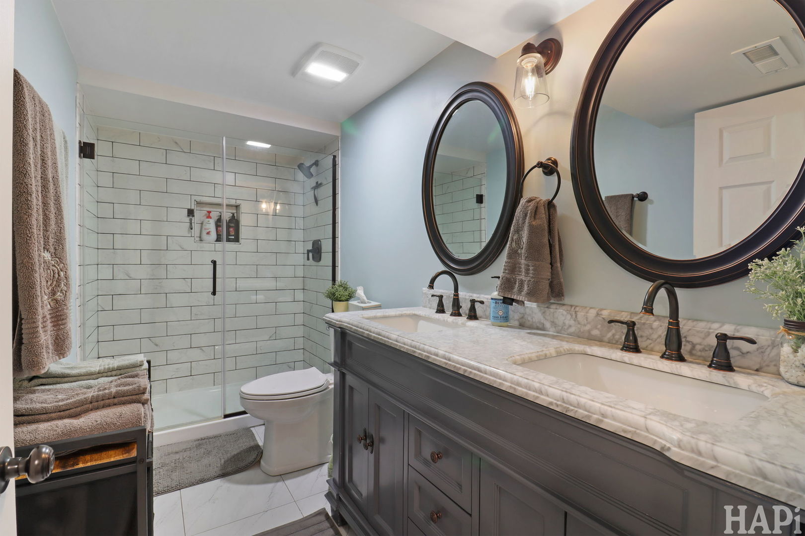 4604 Sussex Drive, McHenry, IL 60050