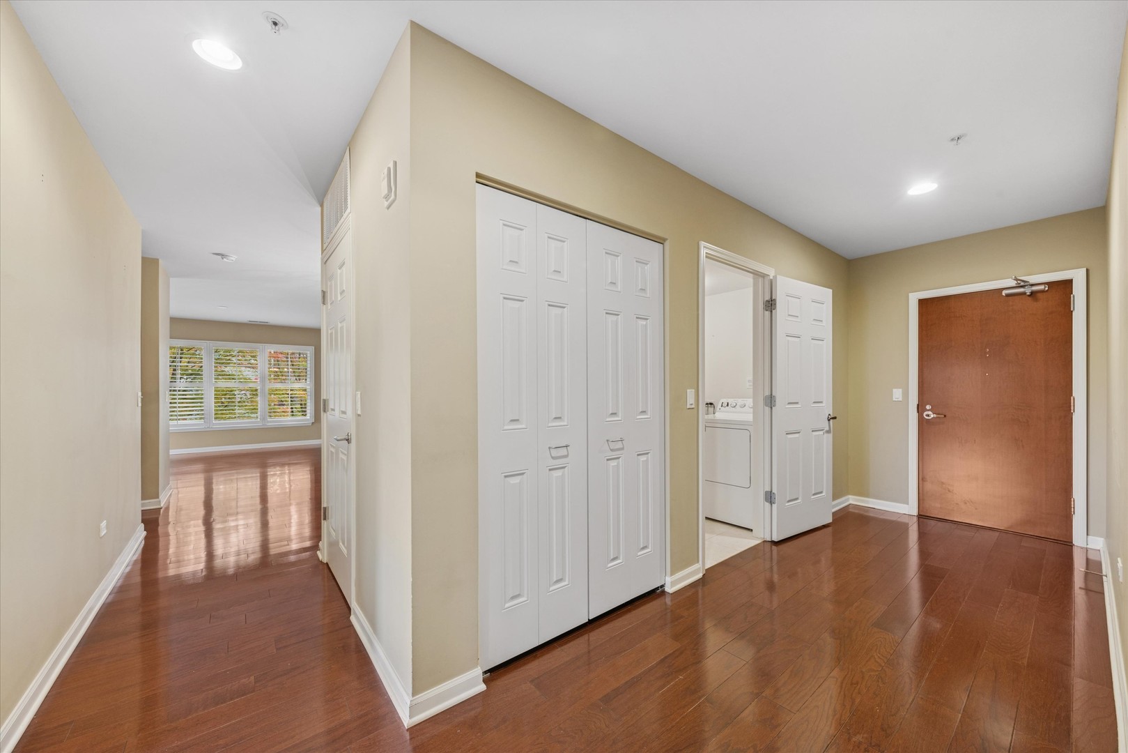 255 E Liberty Drive #309, Wheaton, IL 60187