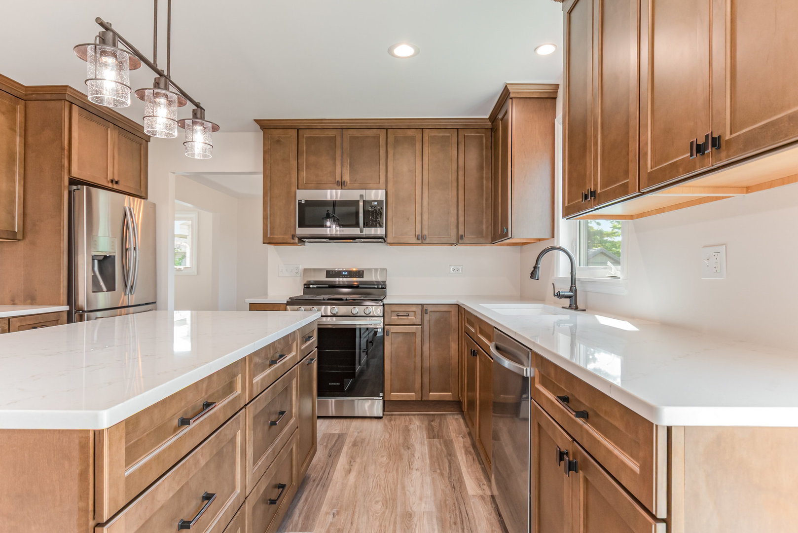 2380 Chestnut Lane, Morris, IL 60450