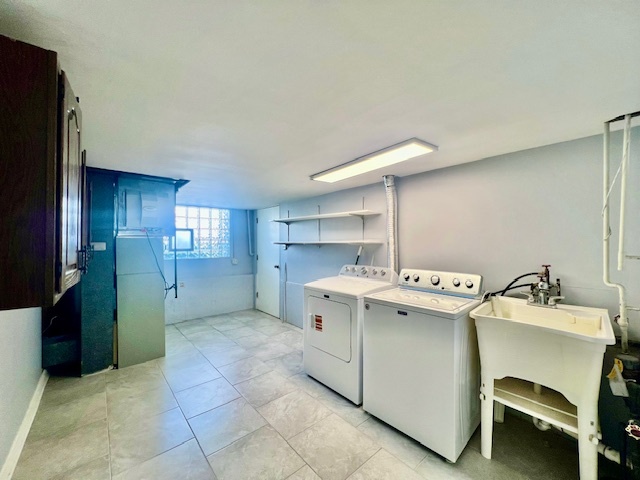 2112 N Kennicott Drive, Arlington Heights, IL 60004