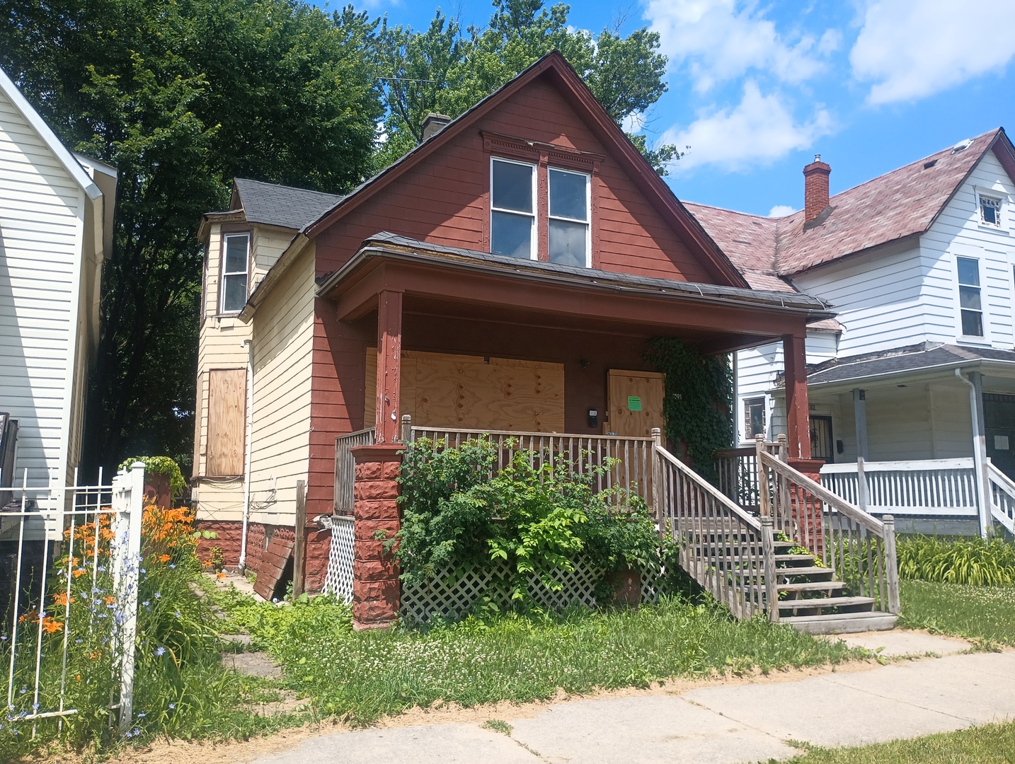 10918 S Wabash Avenue, Chicago, IL 60628