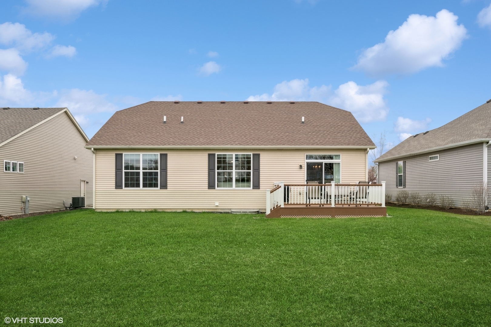 451 Mahogany Drive, Algonquin, IL 60102