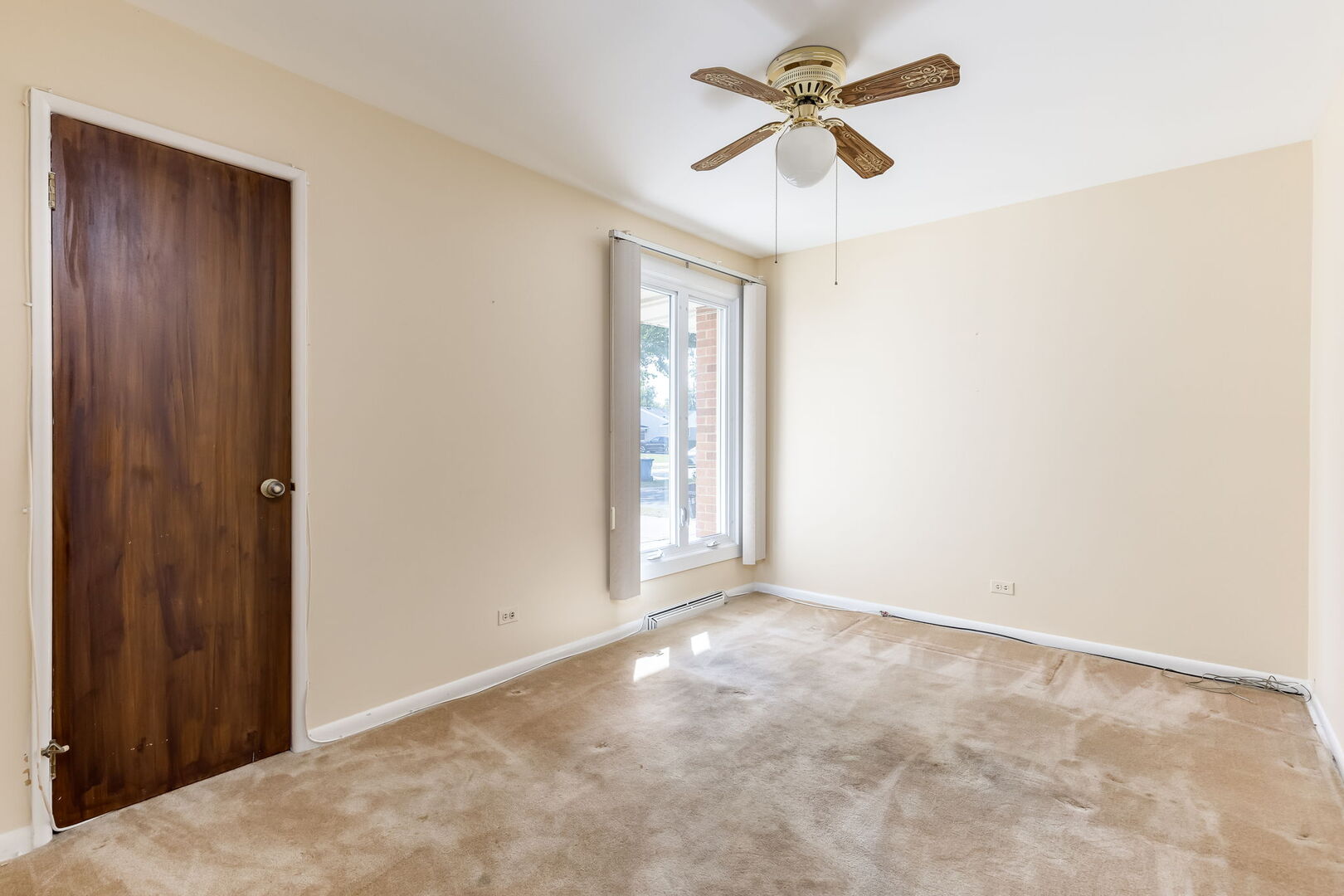 333 E Huntington Lane, Elmhurst, IL 60126