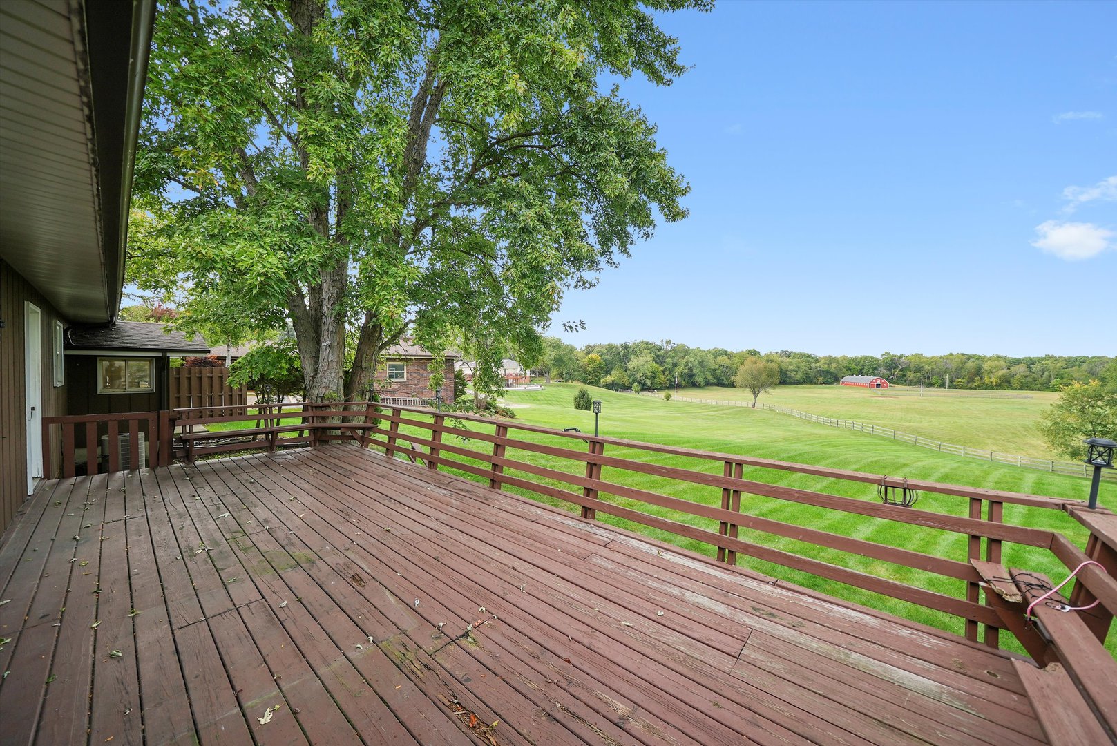 1406 W Lincoln Road, McHenry, IL 60051