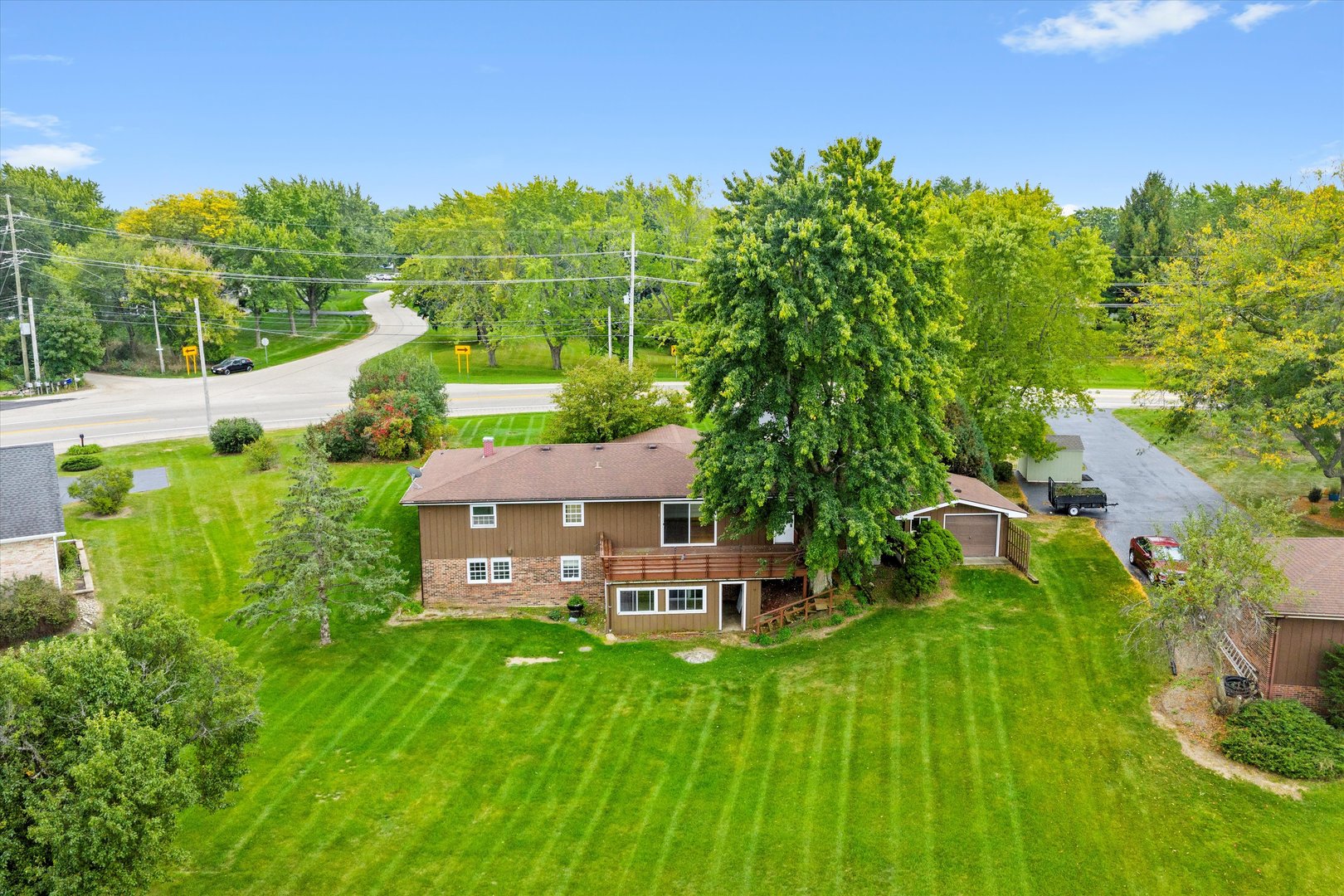 1406 W Lincoln Road, McHenry, IL 60051