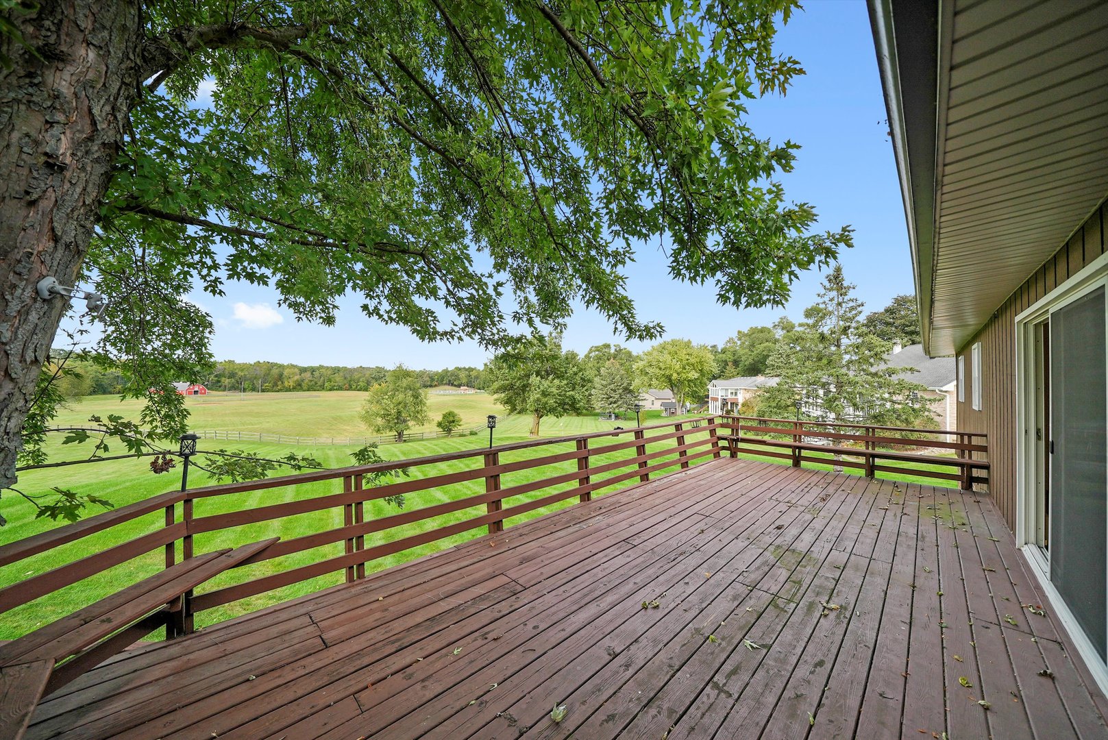 1406 W Lincoln Road, McHenry, IL 60051