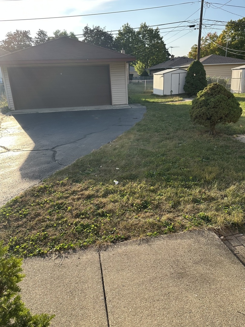 404 Emmerson Avenue, Itasca, IL 60143