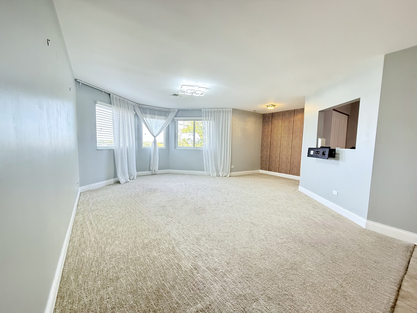 1275 E Baldwin Lane #601, Palatine, IL 60074