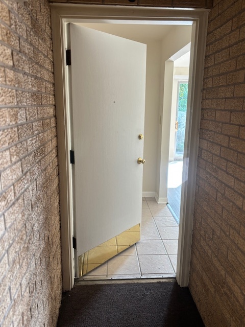 9821 S Cicero Avenue #8, Oak Lawn, IL 60453