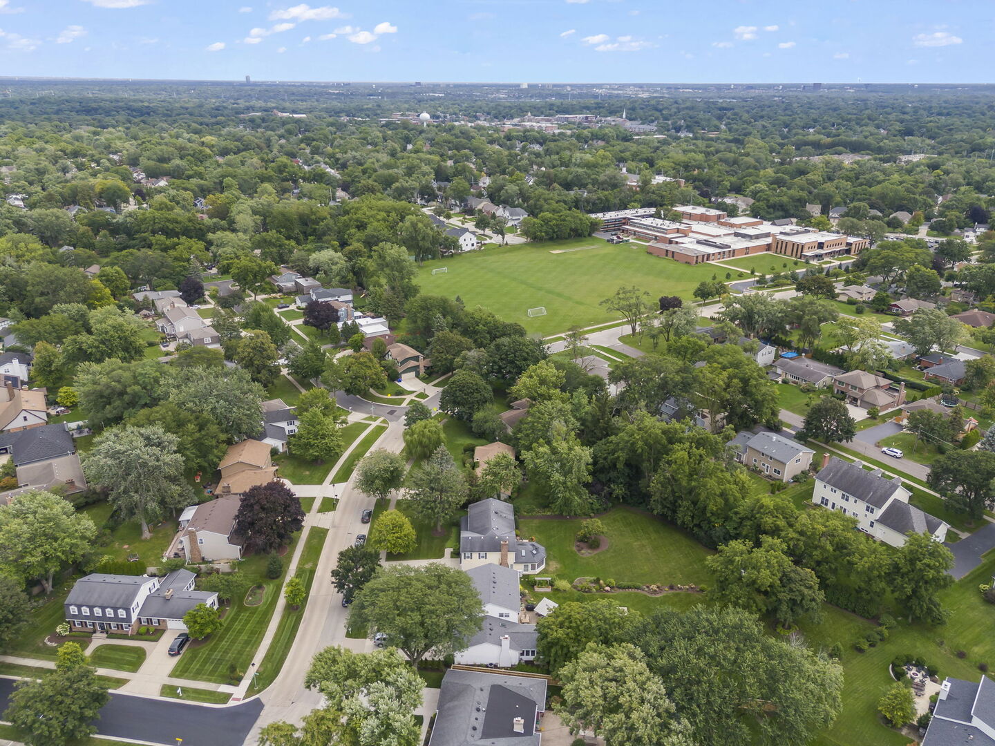 1840 Glencoe Street, Wheaton, IL 60187