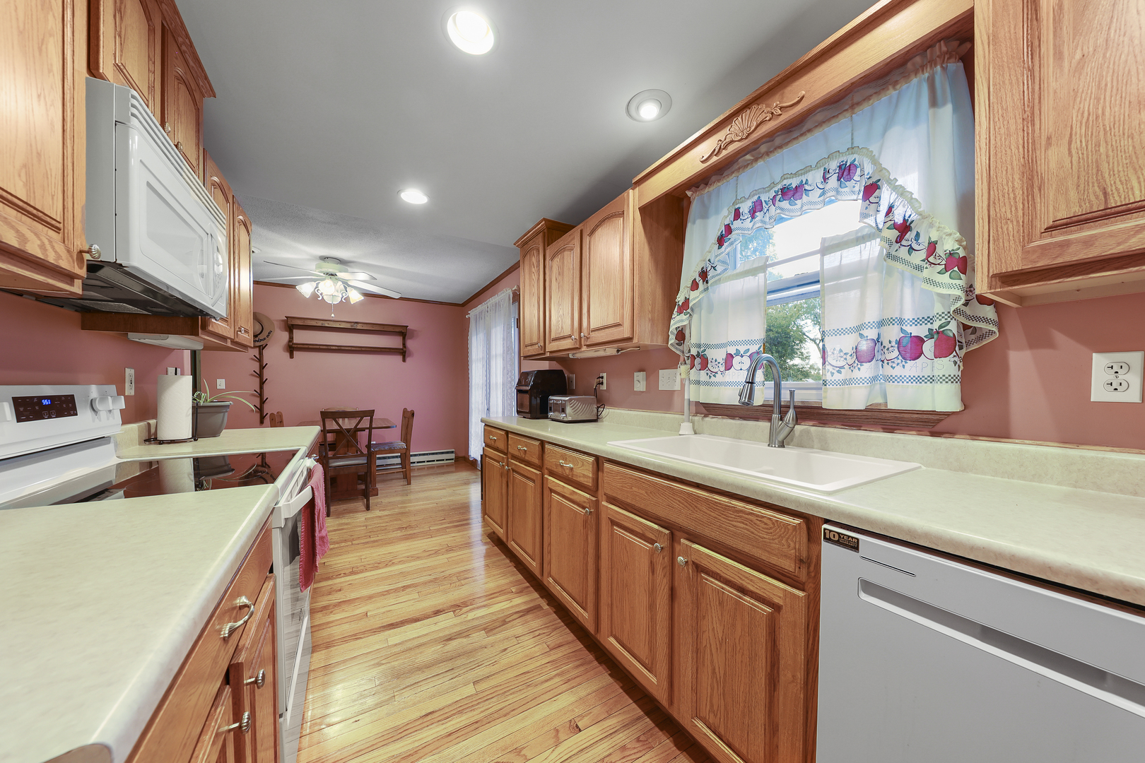 385 S Kankakee Street, Coal City, IL 60416