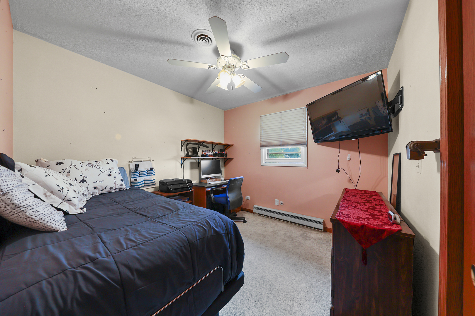 385 S Kankakee Street, Coal City, IL 60416