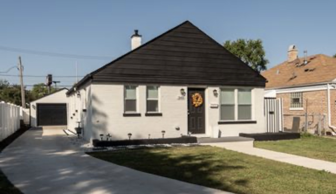 348 FREDERICK Avenue, Bellwood, IL 60104