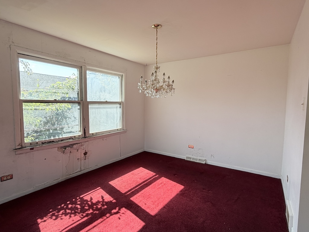 252 S Ellis Avenue, Glenwood, IL 60425